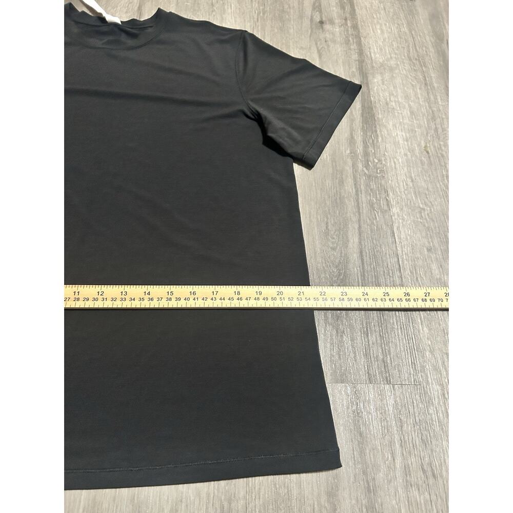 Lululemon License To Train Relaxed Fit T Shirt Womens Size 8 Black Gym Tech Tee - Picture 5 of 6